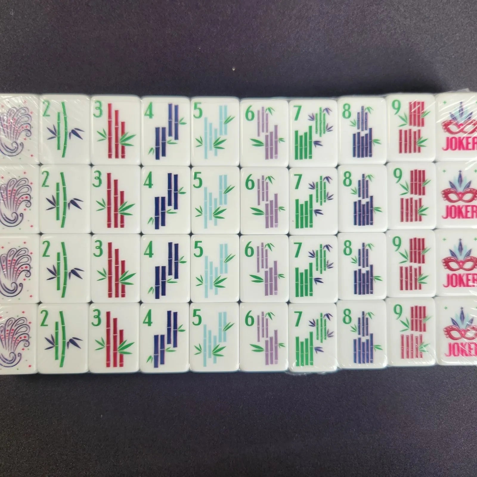Earl Grey 30MM American mah jongg bamboo suit tiles arranged in complete set