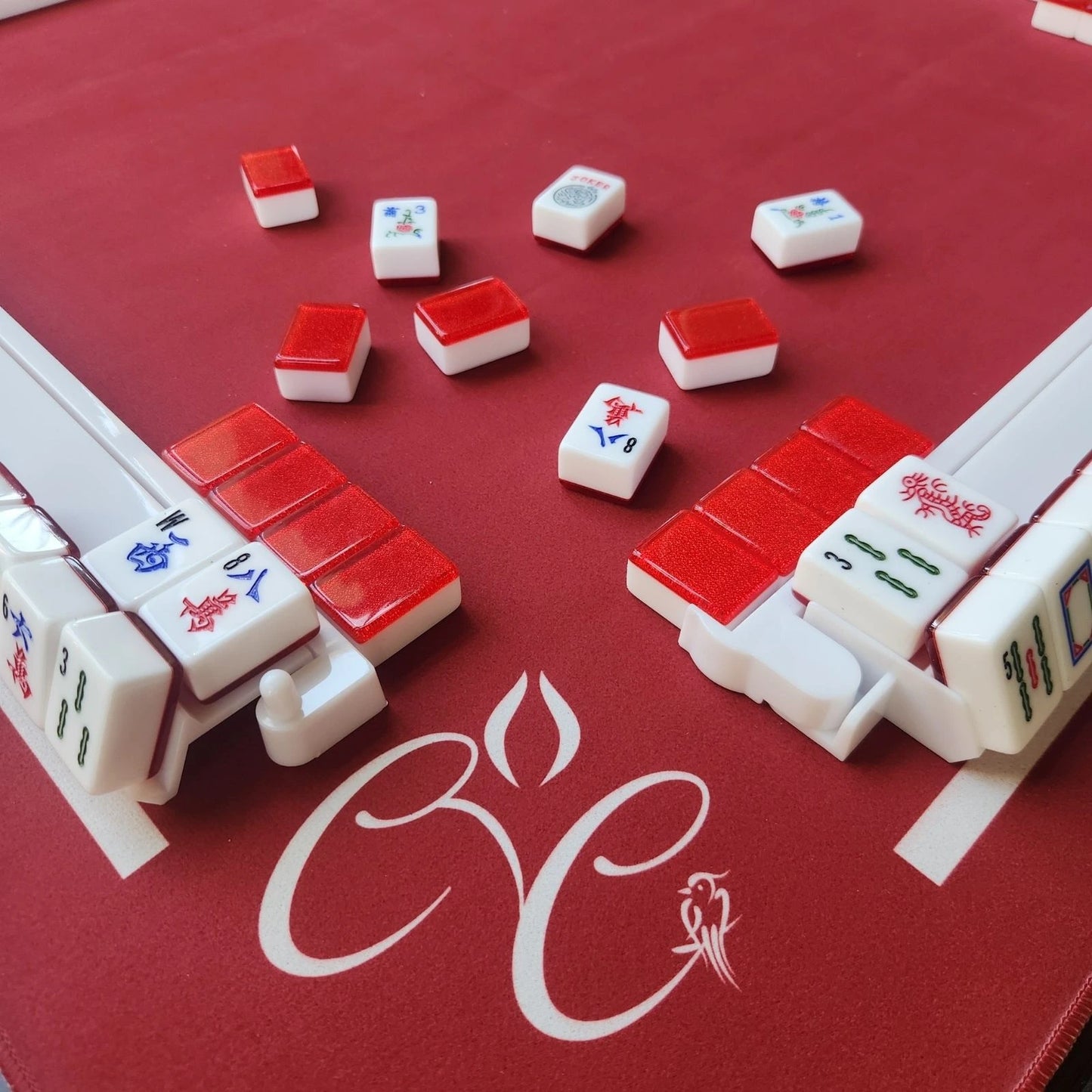 Mah Jongg Red & White Bundle - Red Sparkle Tiles (36MM), White Racks, & Red Mat