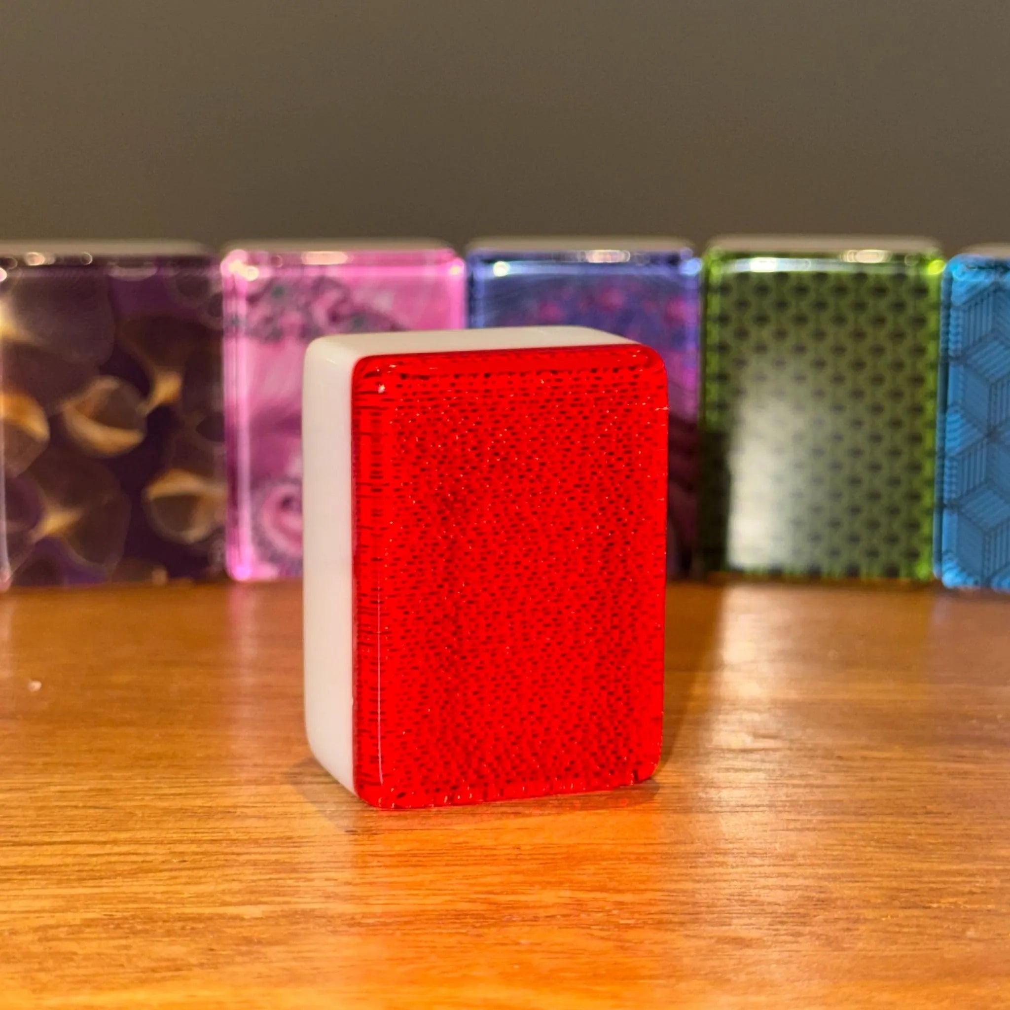 Single Red Sparkle 36MM automatic Mah Jongg tile face