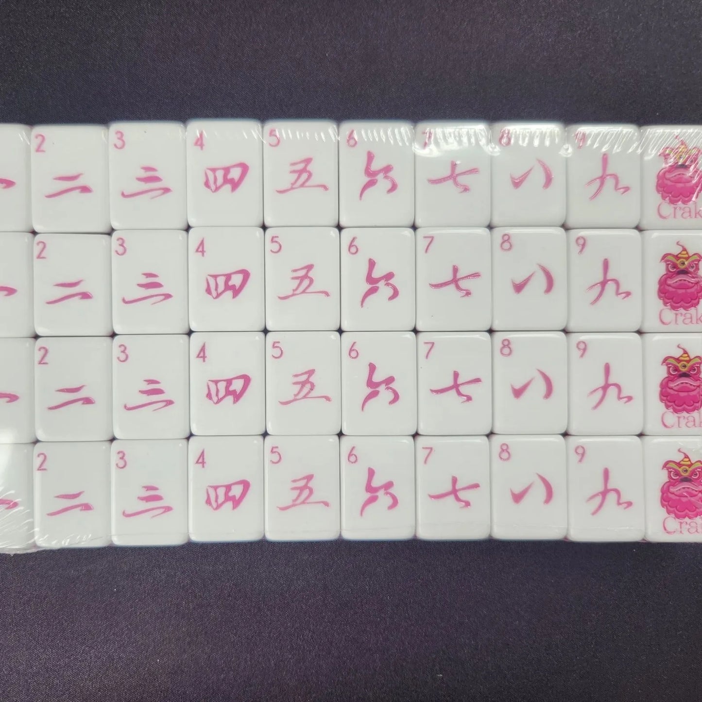 Tortoise Shell 30MM American mah jongg character suit tiles arranged in complete set