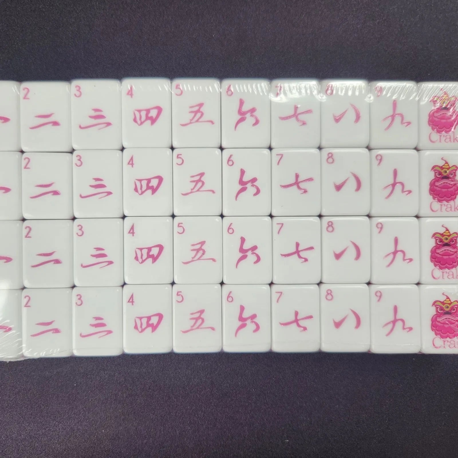 Tortoise Shell 30MM American mah jongg character suit tiles arranged in complete set