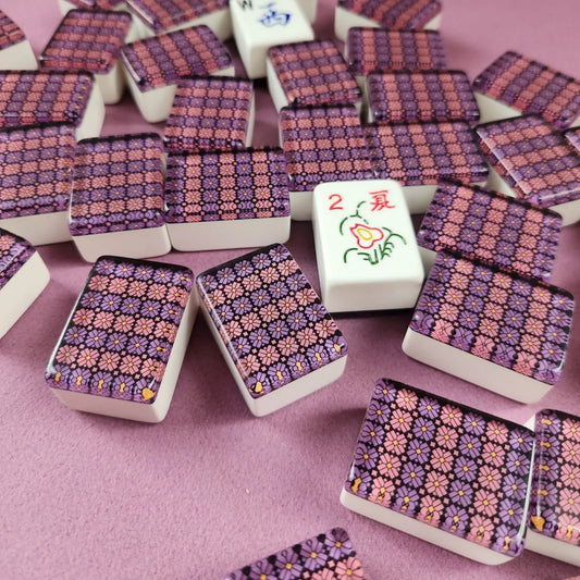 Mah Jongg Violet Bundle - Violet Mosaic Tiles (36MM), Purple Translucent Racks, & Pink Mat + FREE Dice
